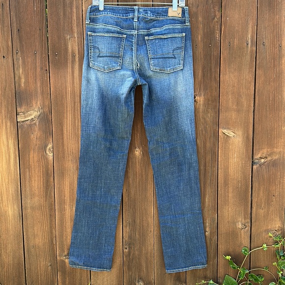 American Eagle Outfitters 🦅 Jeans Straight Leg Super Stretch SZ 8 Long Inseam - Picture 2 of 8